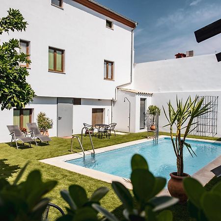 Hostal Aznaitin Baeza Exteriör bild
